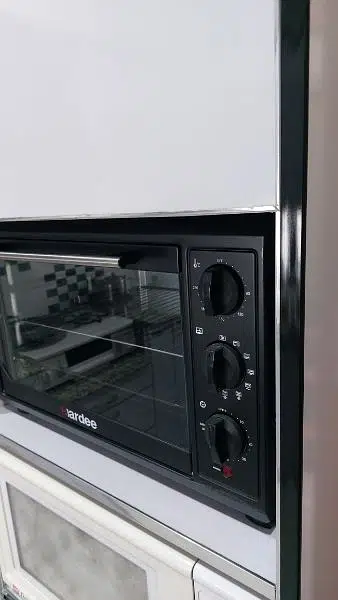 electric oven 45 ltrs.